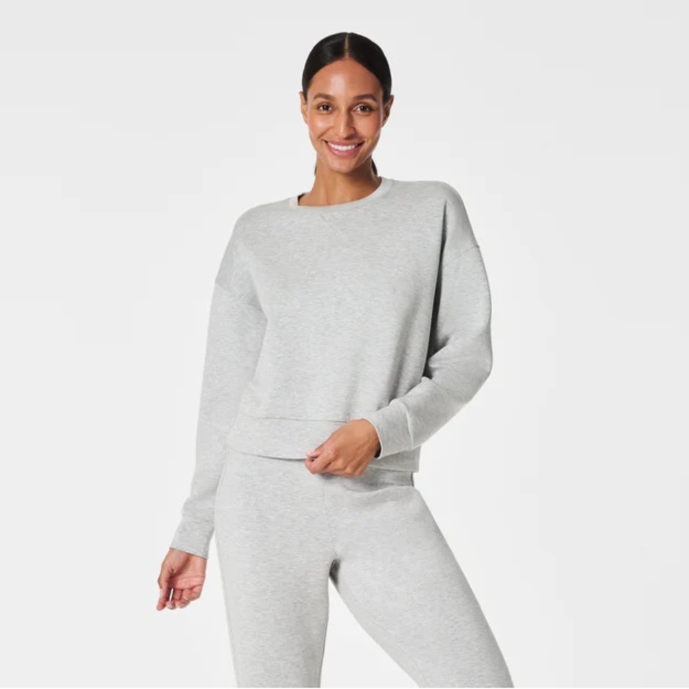 SPANX® AirEssentials Crewneck - Light Heather Gray
